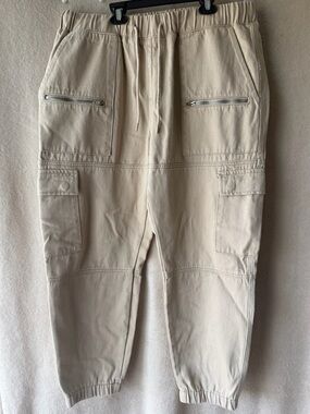 Forever 21 Beige Cargo Joggers for Men